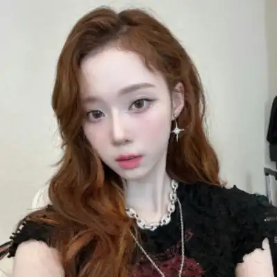 拜仁传奇盖,穆勒雕像在,安联球场外,世界杯买球,2026世界杯,足球博彩,投注技巧,赛事分析